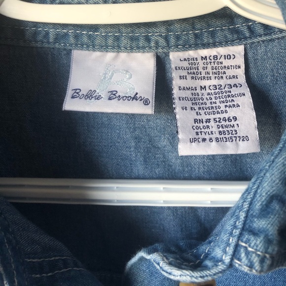 Vintage Bobbie Brooks Demin Christmas Button Down - Picture 4 of 6